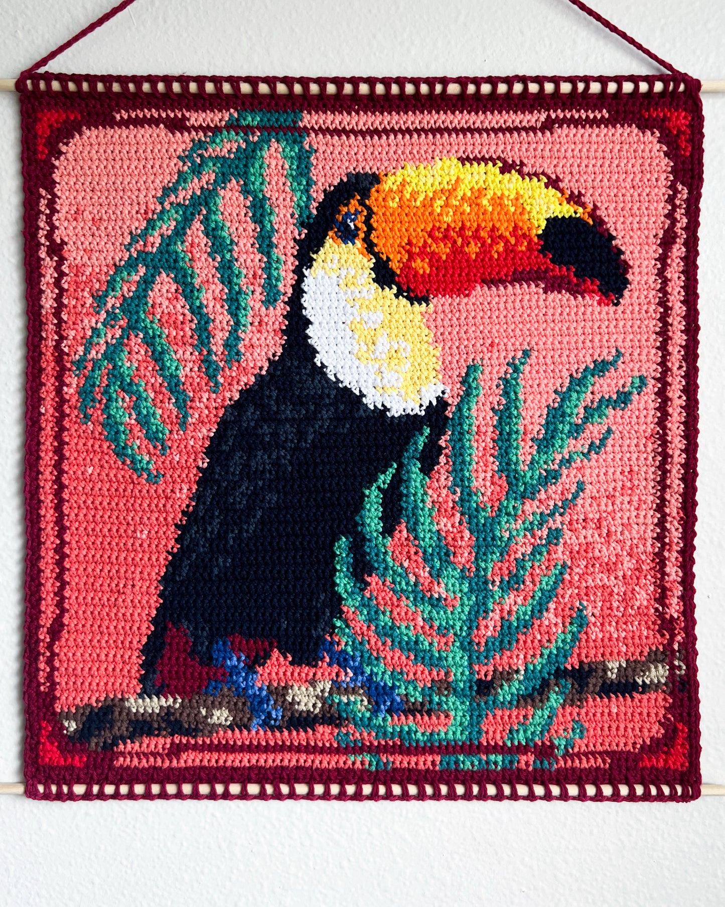 Toco Toucan tapestry pattern