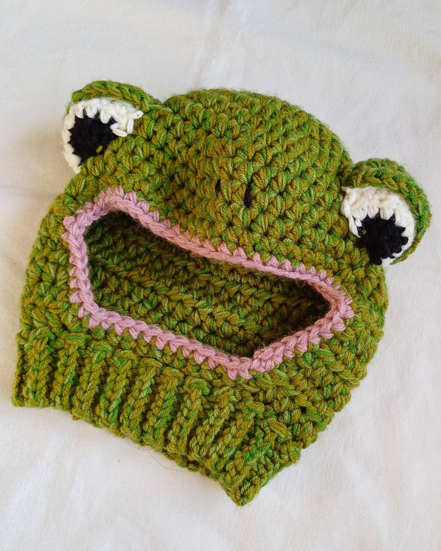 Frogaclava pattern
