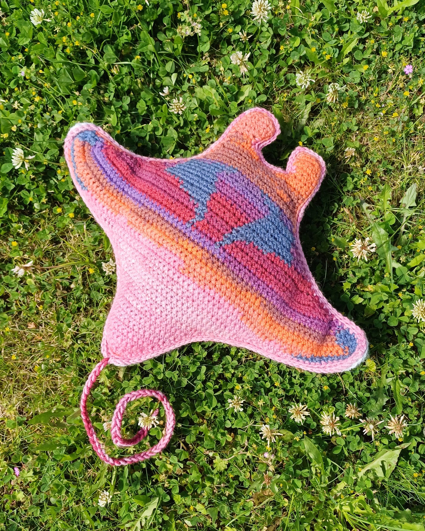 Pillow-Rays pattern