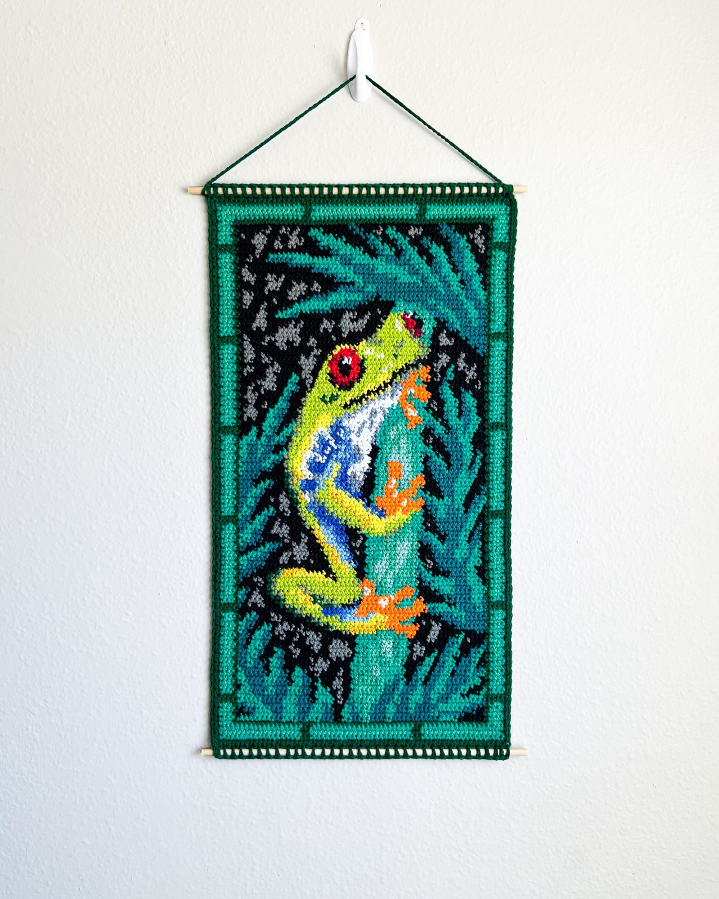 Red-Eyed Tree Frog tapestry pattern