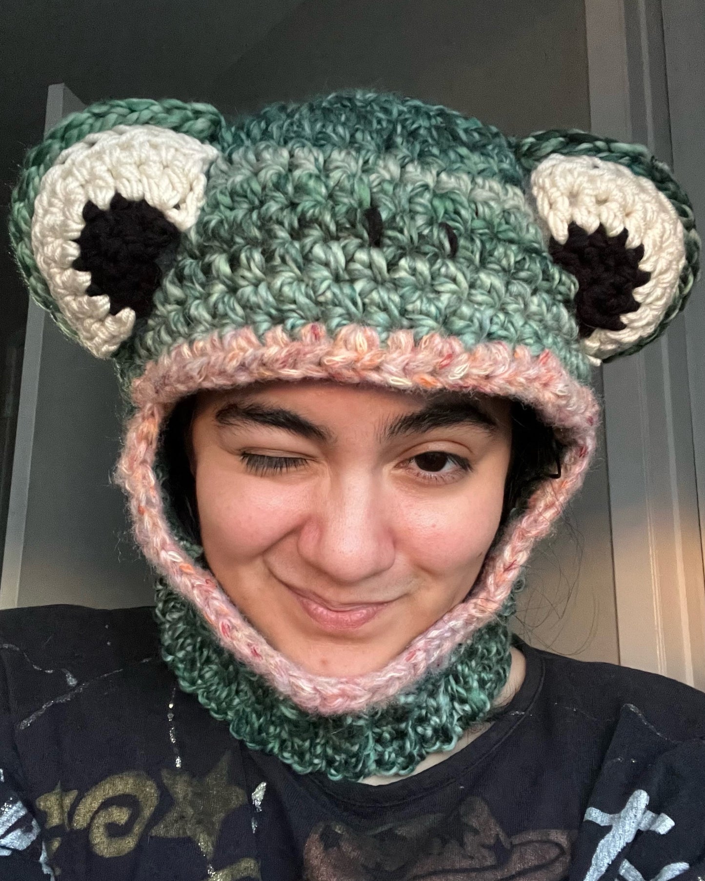 Frogaclava pattern
