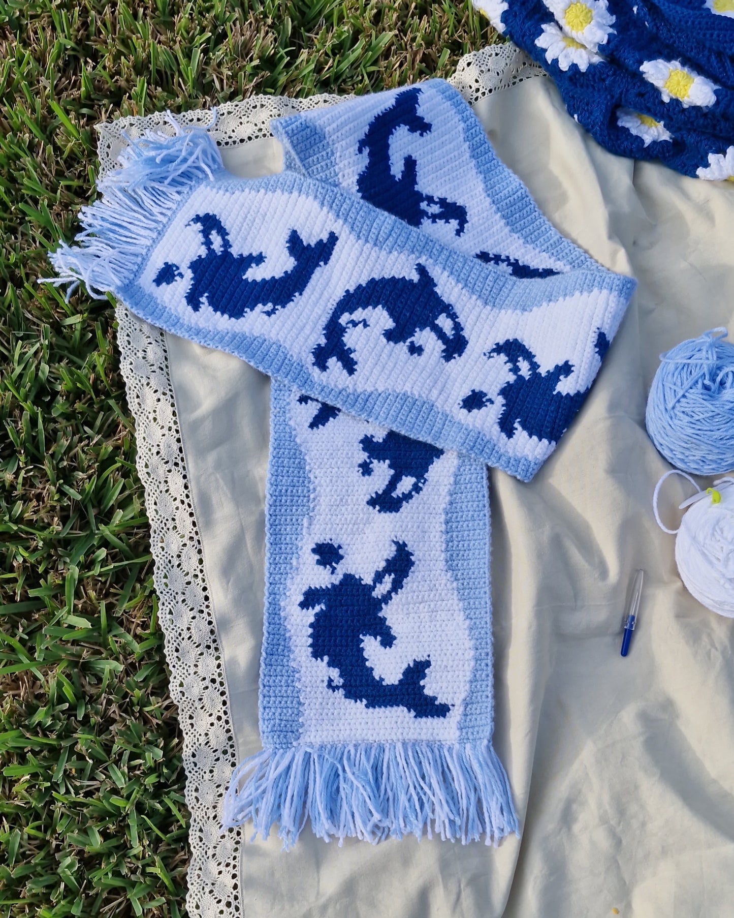 Orca Scarf pattern