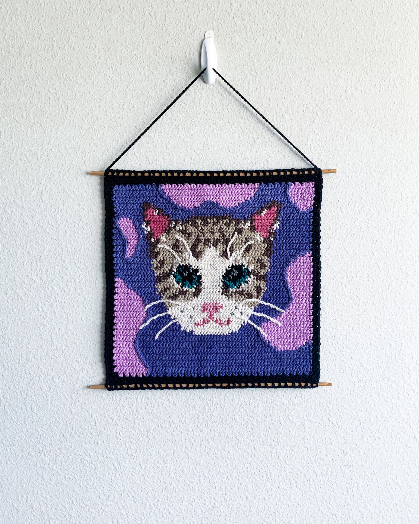 Kitty cat tapestry pattern