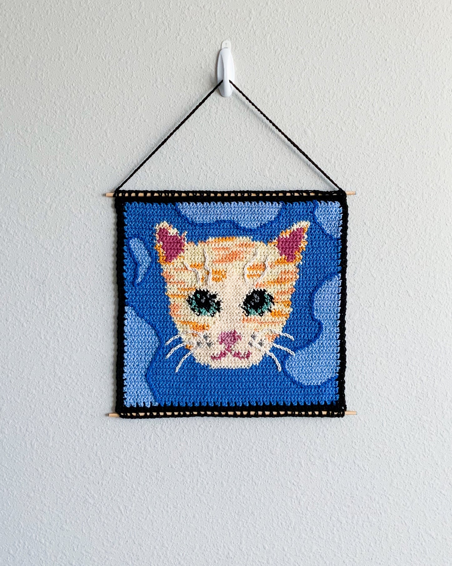 Kitty cat tapestry pattern