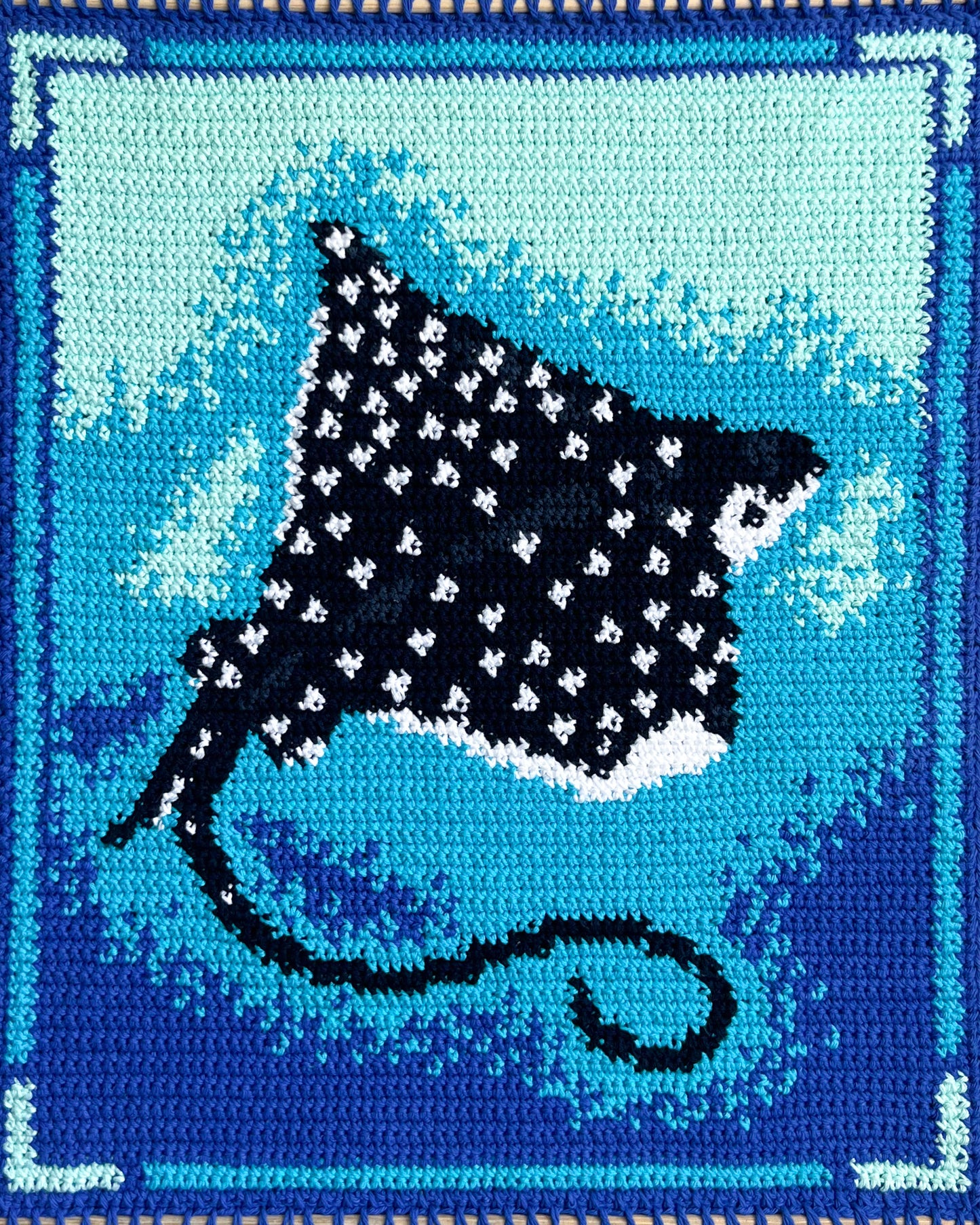 Eagle Ray tapestry pattern