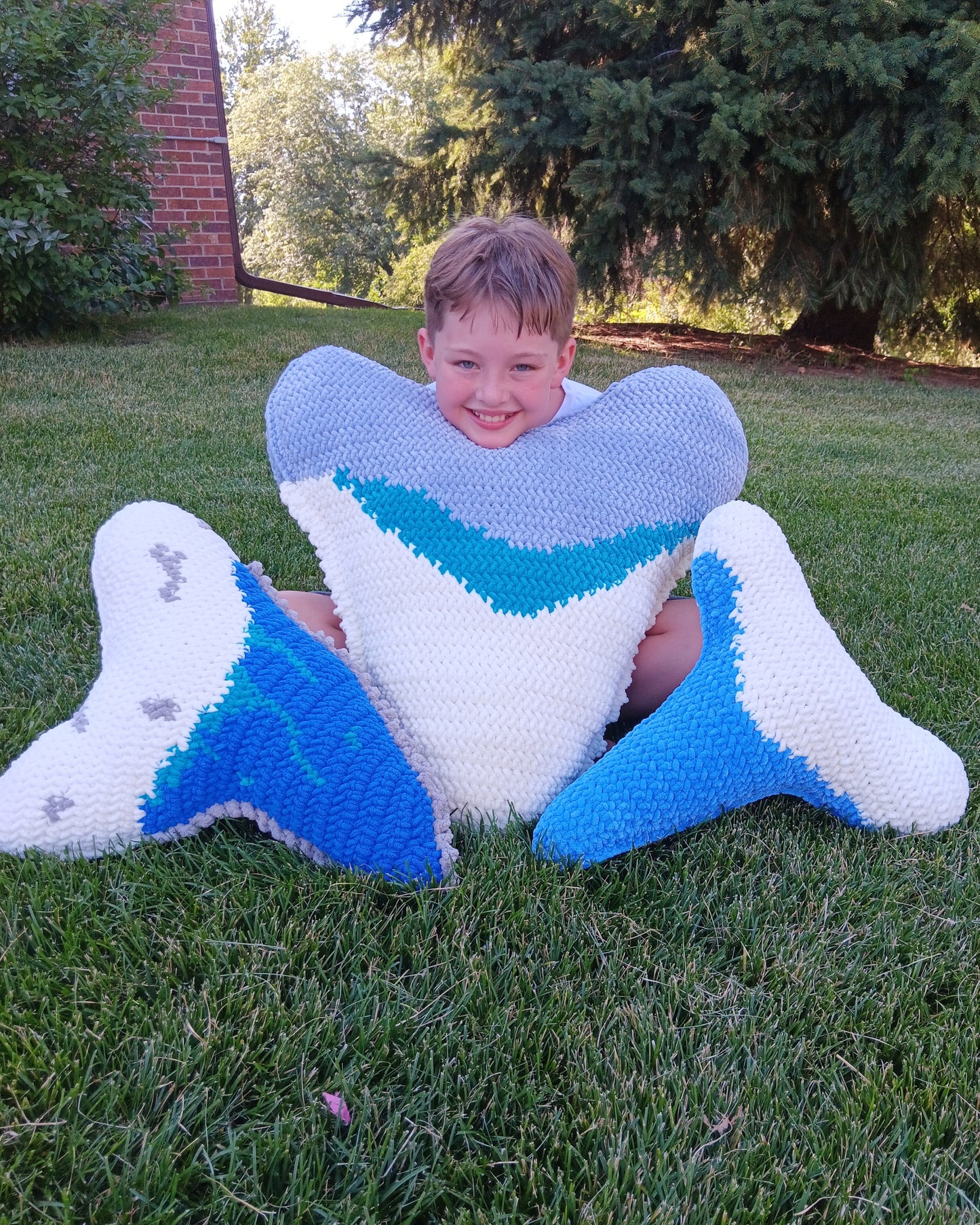 Shark tooth pillow pattern