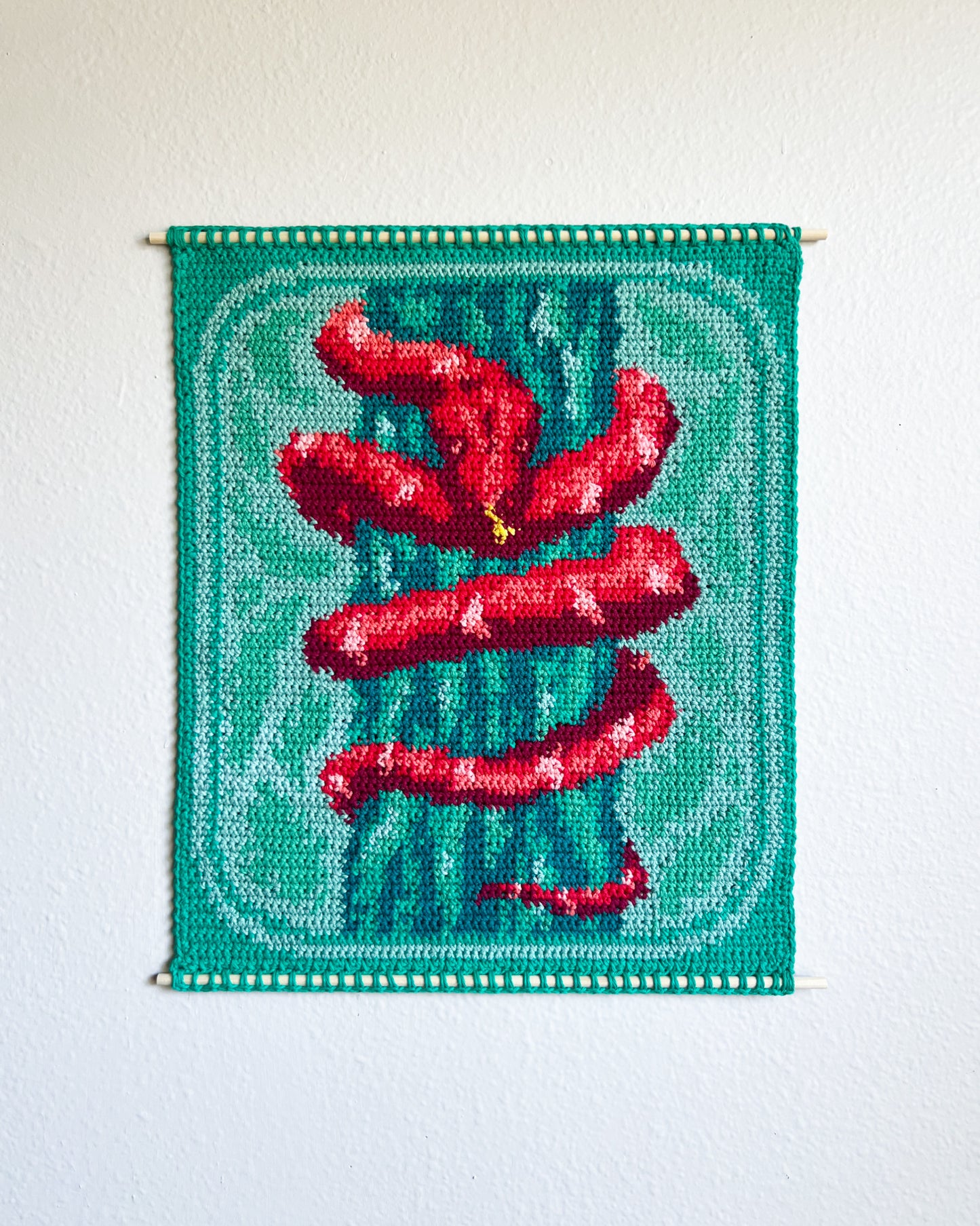 Python tapestries pattern