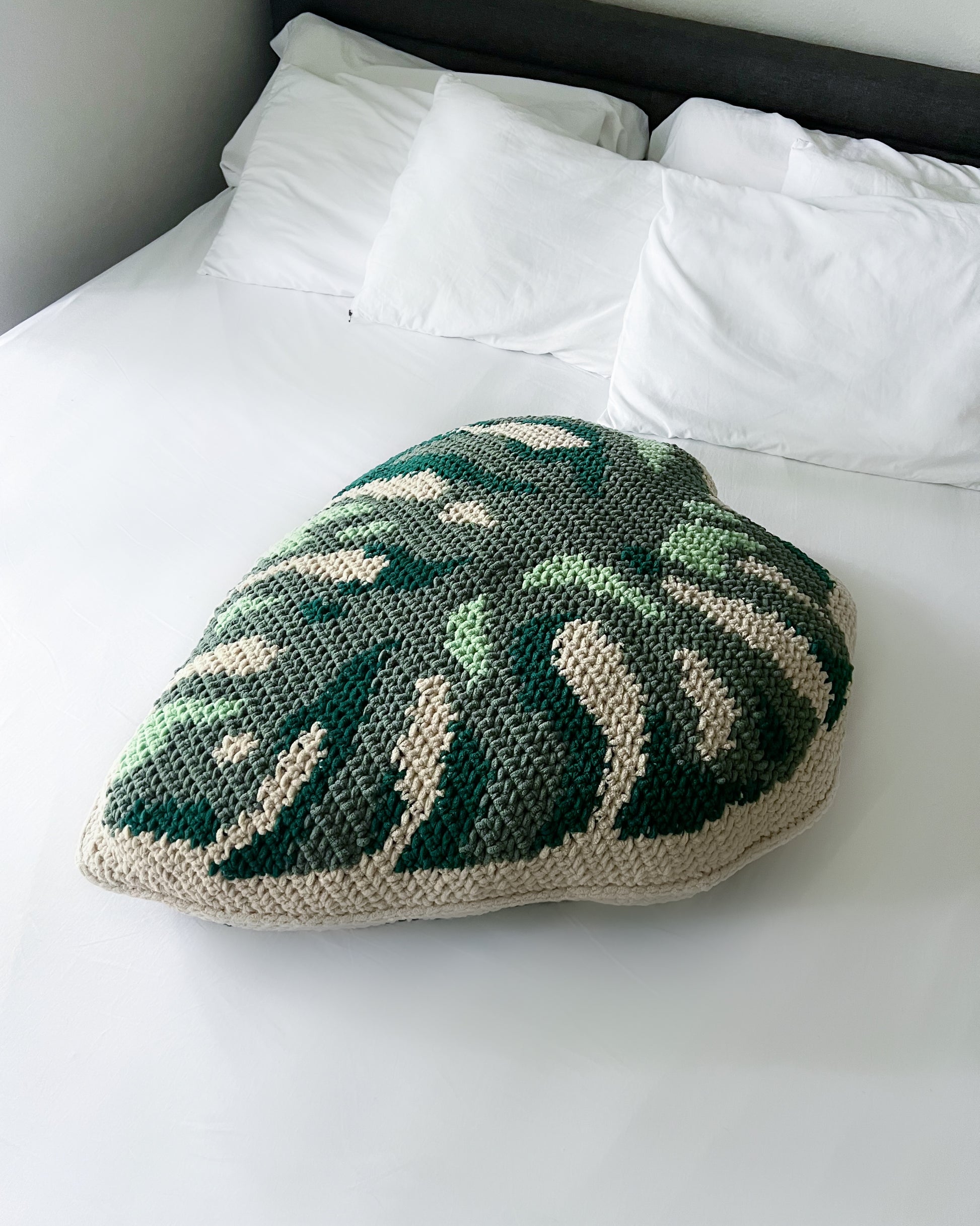 crochet monstera leaf pillow Monstera Pillow pattern – TyBailie