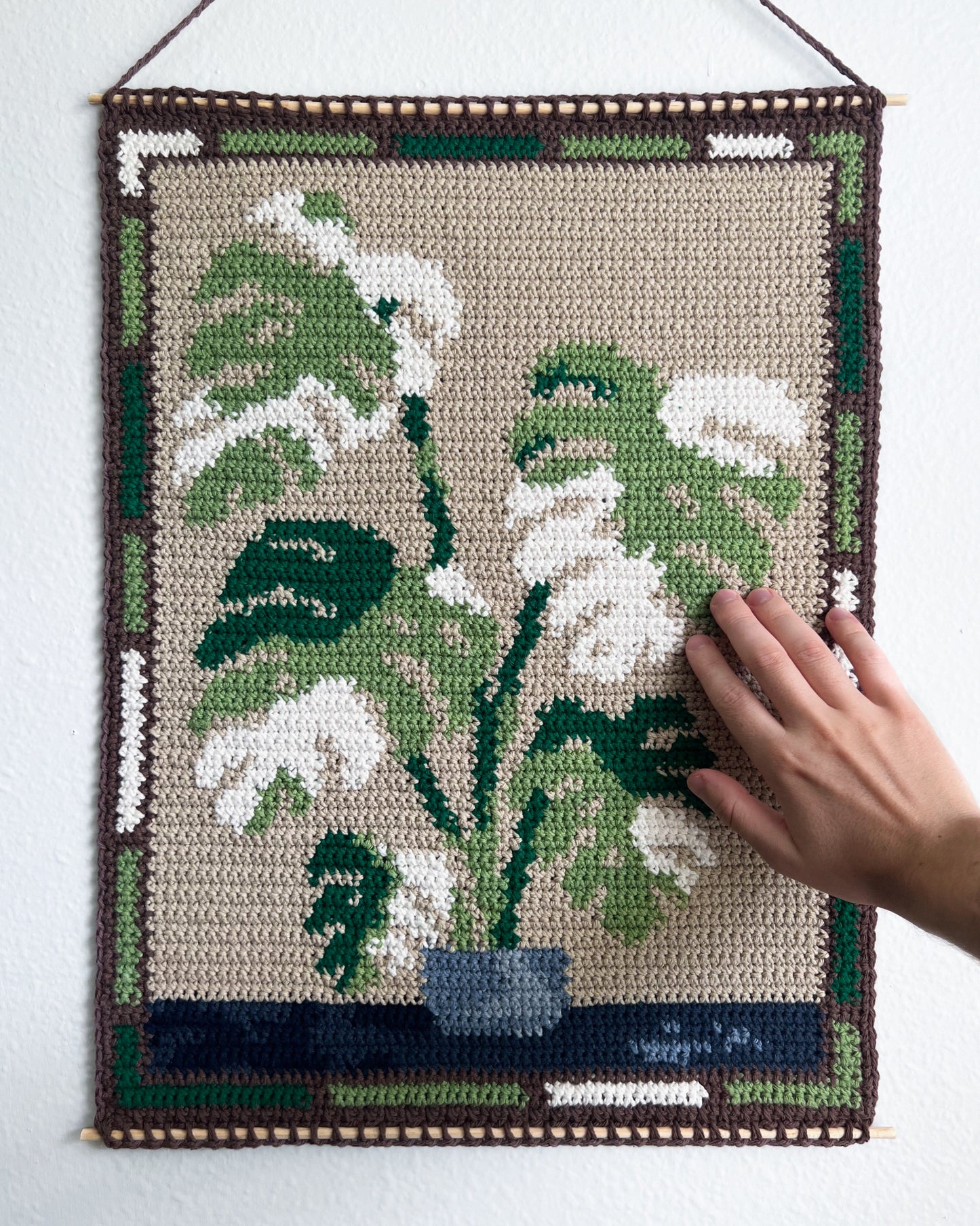 Monstera tapestry pattern