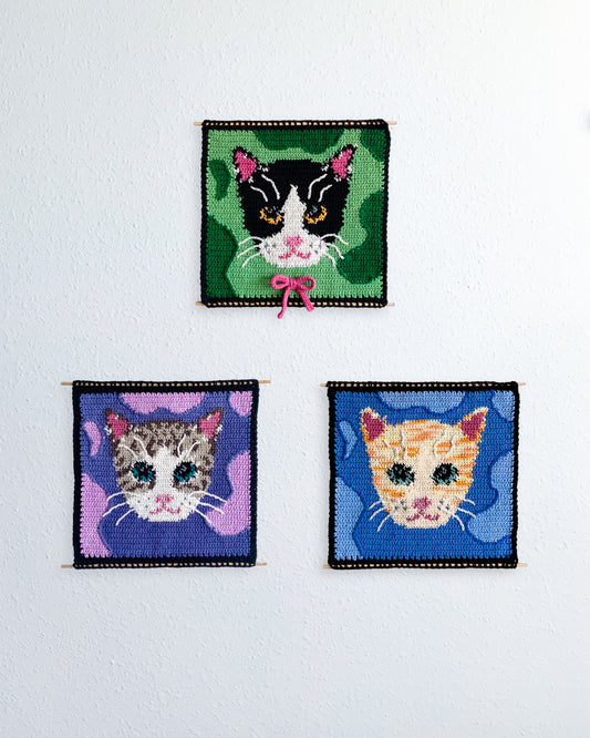 Kitty cat tapestry pattern